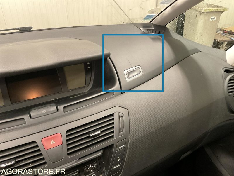 Легковой автомобиль CITROEN-C4-PICASSO-2L-HDI-110: фото 11