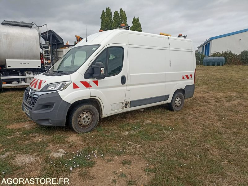 CITROEN JUMPER 2.2Hdi L2H2 130CV 245658kms 2015 - Цельнометаллический фургон: фото 3 CITROEN JUMPER 2.2Hdi L2H2 130CV 245658kms 2015 - Цельнометаллический фургон: фото 3