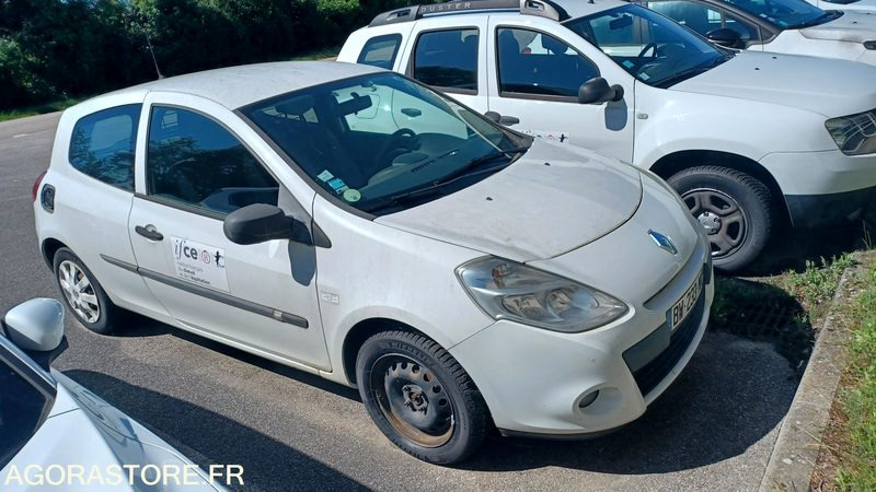 CLIO SOCIETE AIR DIESEL BW-233-MK - 2011 - 170 000KM / CHAZEY SUR AIN - Легковой автомобиль: фото 1 CLIO SOCIETE AIR DIESEL BW-233-MK - 2011 - 170 000KM / CHAZEY SUR AIN - Легковой автомобиль: фото 1