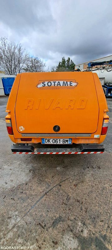 CUREUR HP RIVARD/TOYOTA 2001 DK061BM (VENTE UNIQUEMENT EXPORT) - Ассенизатор: фото 2 CUREUR HP RIVARD/TOYOTA 2001 DK061BM (VENTE UNIQUEMENT EXPORT) - Ассенизатор: фото 2