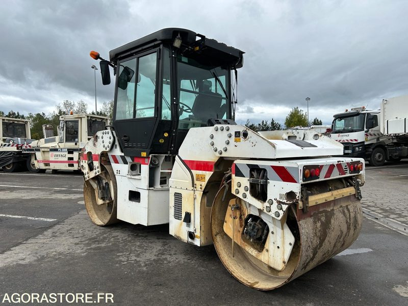 CYLINDRE TANDEM DYNAPAC CC224 HF - 2013 - 7133 Hrs  - 2013 / 7133H (M79670) - Каток: фото 4 CYLINDRE TANDEM DYNAPAC CC224 HF - 2013 - 7133 Hrs  - 2013 / 7133H (M79670) - Каток: фото 4