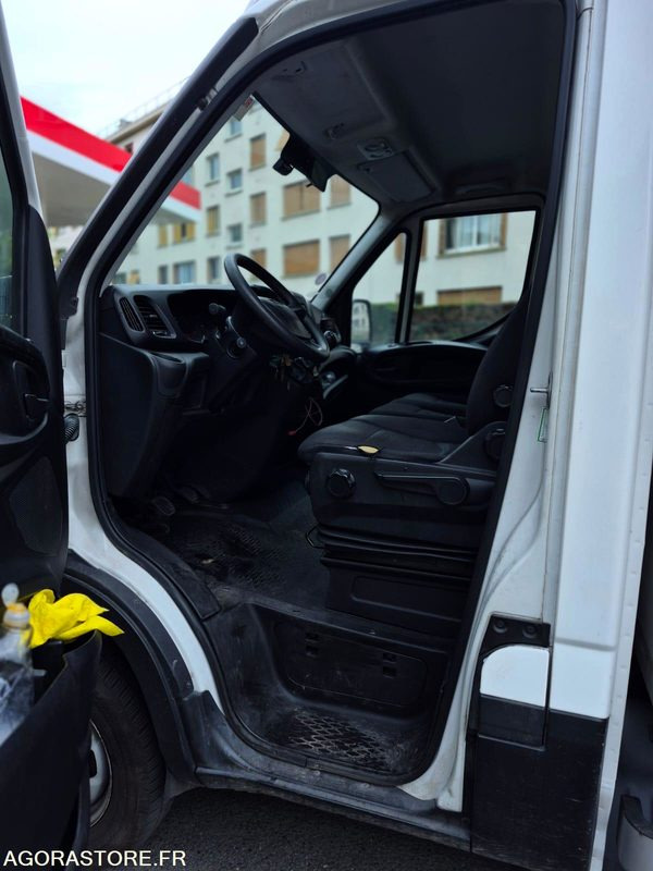 Фургон-рефрижератор Camion Frigorifique - Iveco - 35C14N - 2016 - 152186km: фото 10