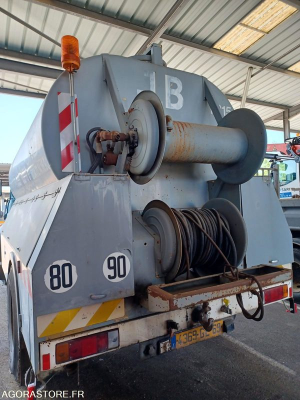 Camion HP / BERLIET 1976 4369GE69 Equipement incomplet - Ассенизатор: фото 5 Camion HP / BERLIET 1976 4369GE69 Equipement incomplet - Ассенизатор: фото 5