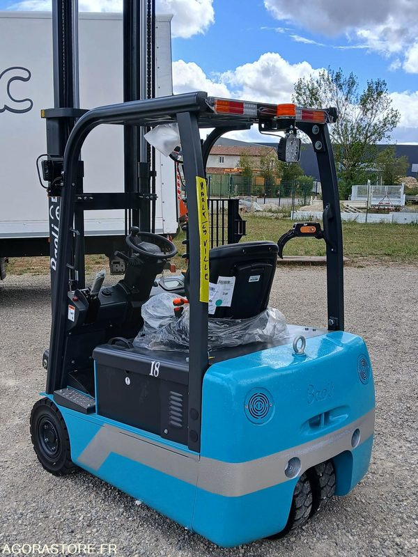 Chariot élévateur Baoli KBET18 Electrique 4350 NEUF - Электропогрузчик: фото 4 Chariot élévateur Baoli KBET18 Electrique 4350 NEUF - Электропогрузчик: фото 4