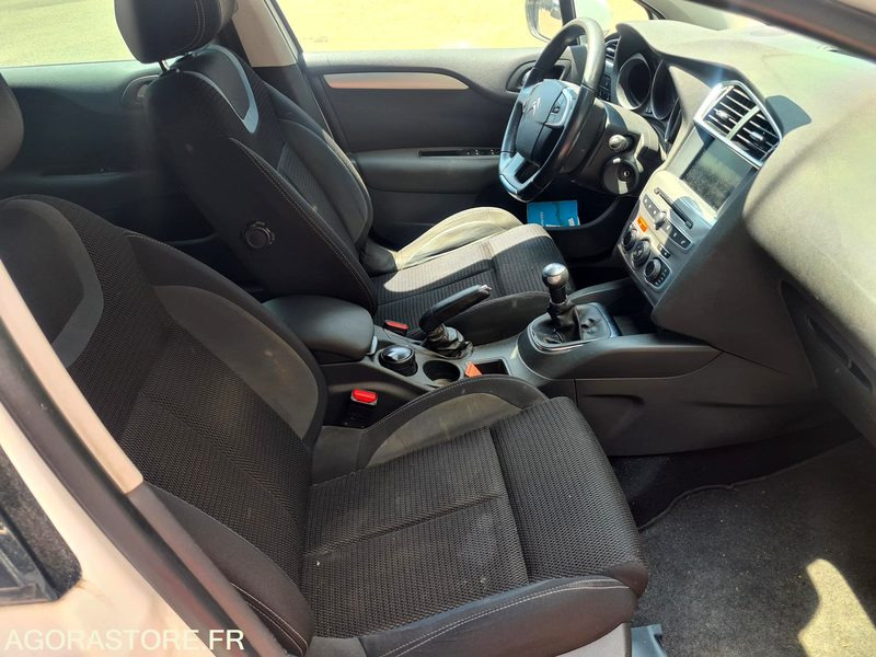 Citroën C4 EV-500-GR - véhicule non roulant - Легковой автомобиль: фото 3 Citroën C4 EV-500-GR - véhicule non roulant - Легковой автомобиль: фото 3