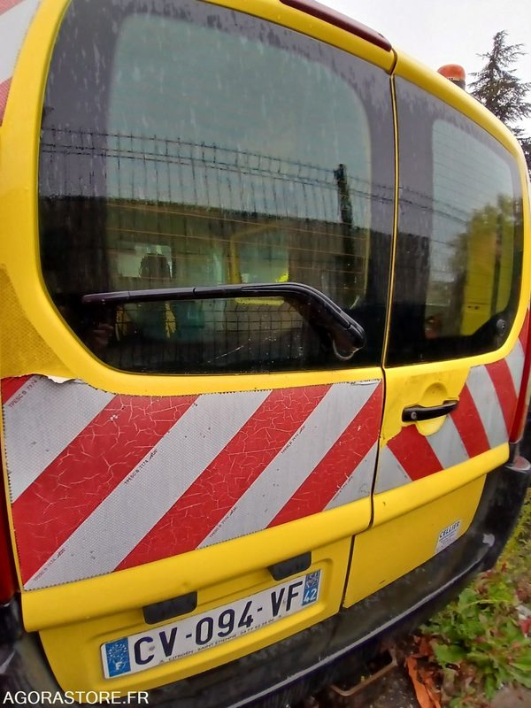 Citroën Jumpy - 2013 - 181539kms - CV094VF - Легковой фургон: фото 4 Citroën Jumpy - 2013 - 181539kms - CV094VF - Легковой фургон: фото 4