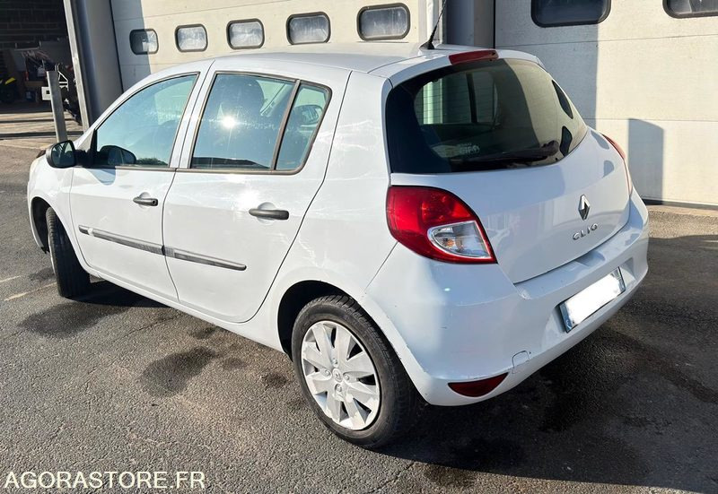 Clio III - Легковой автомобиль: фото 2 Clio III - Легковой автомобиль: фото 2