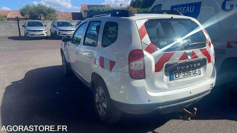 DACIA DUSTER - 2017 - 165790KM - EP996QE - Внедорожник: фото 3 DACIA DUSTER - 2017 - 165790KM - EP996QE - Внедорожник: фото 3