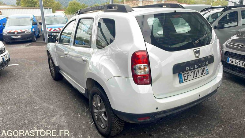 DACIA DUSTER - 2017 - 173388KM - EP701QD - Внедорожник: фото 3 DACIA DUSTER - 2017 - 173388KM - EP701QD - Внедорожник: фото 3