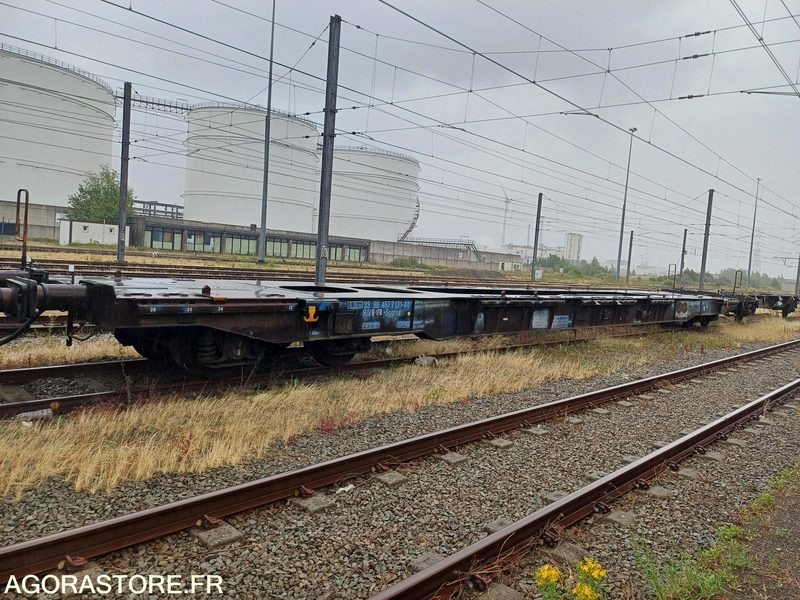 Wagon plat intermodal type Sggnss – modèle 6432B0-4, 72 pieds - 2004 (ref 1405) - Другая техника: фото 1 Wagon plat intermodal type Sggnss – modèle 6432B0-4, 72 pieds - 2004 (ref 1405) - Другая техника: фото 1