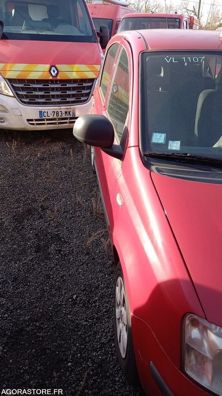 FIAT - PANDA - 2011 - 87166KM - BS859DM - Легковой автомобиль: фото 4 FIAT - PANDA - 2011 - 87166KM - BS859DM - Легковой автомобиль: фото 4