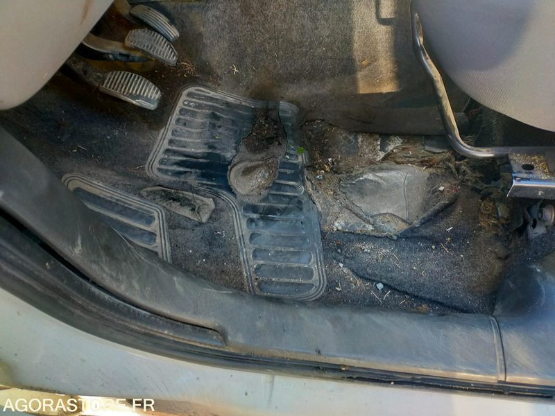 Легковой фургон Fiat Doblo Essence et GNV: фото 15