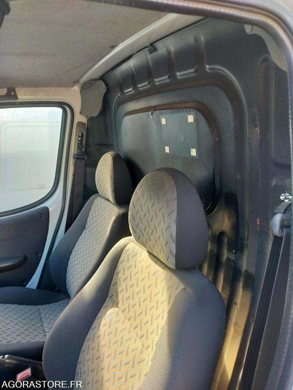 Легковой фургон Fiat Doblo Essence et GNV: фото 9