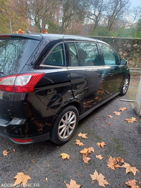 Ford Grand C-Max - 2018 - 182000 - EV-177-QQ - Легковой автомобиль: фото 4 Ford Grand C-Max - 2018 - 182000 - EV-177-QQ - Легковой автомобиль: фото 4