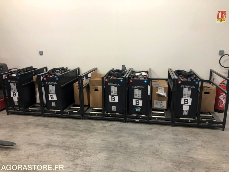 Gerbeur à plateforme élevable - Штабелер: фото 5 Gerbeur à plateforme élevable - Штабелер: фото 5