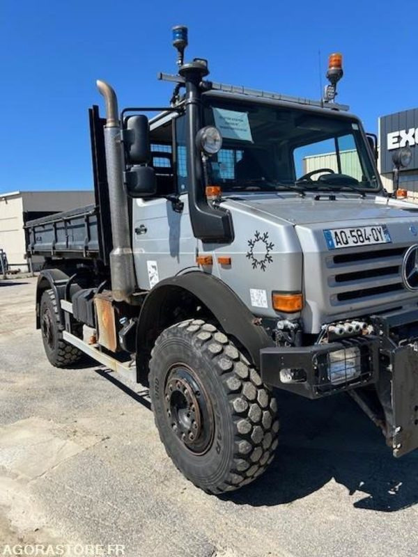 CAMION 4X4 MERCEDES UNIMOG U5000 2009 62289 KM 4667 HEURES + ETRAV SICOMETAL GM1 - Грузовик: фото 2 CAMION 4X4 MERCEDES UNIMOG U5000 2009 62289 KM 4667 HEURES + ETRAV SICOMETAL GM1 - Грузовик: фото 2