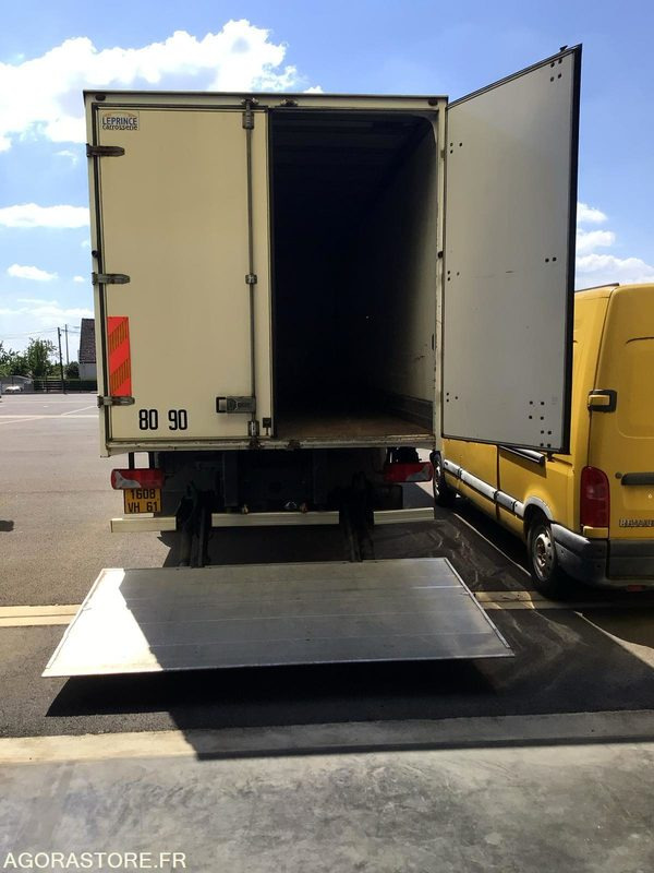 CAMION PORTEUR - Грузовик: фото 3 CAMION PORTEUR - Грузовик: фото 3