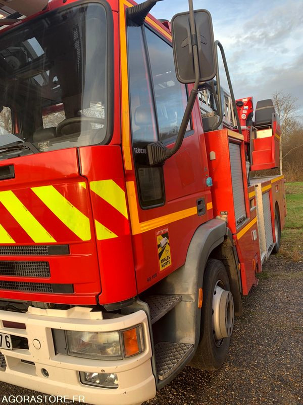 EPS24 IVECO 120E18 RIFFAUD 7649SX76 - Грузовик: фото 2 EPS24 IVECO 120E18 RIFFAUD 7649SX76 - Грузовик: фото 2