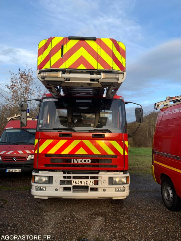 EPS24 IVECO 120E18 RIFFAUD 7649SX76 - Грузовик: фото 1 EPS24 IVECO 120E18 RIFFAUD 7649SX76 - Грузовик: фото 1