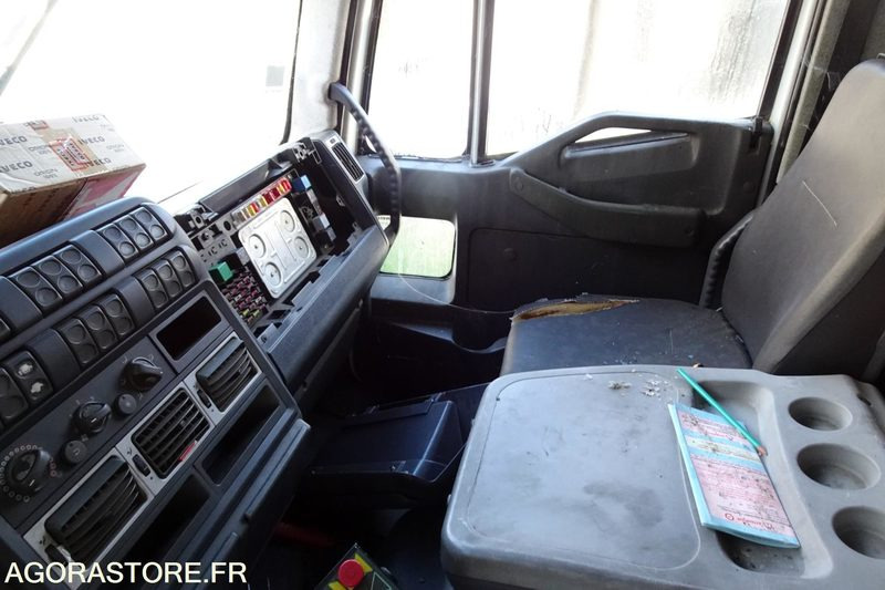 Грузовик Iveco Eurocargo: фото 8 Грузовик Iveco Eurocargo: фото 8
