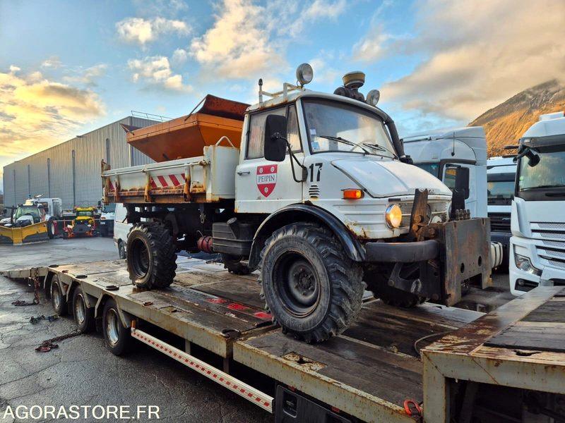 MERCEDES UNIMOG + LAME + SALEUSE 276590 KM 1973 - Грузовик: фото 1 MERCEDES UNIMOG + LAME + SALEUSE 276590 KM 1973 - Грузовик: фото 1