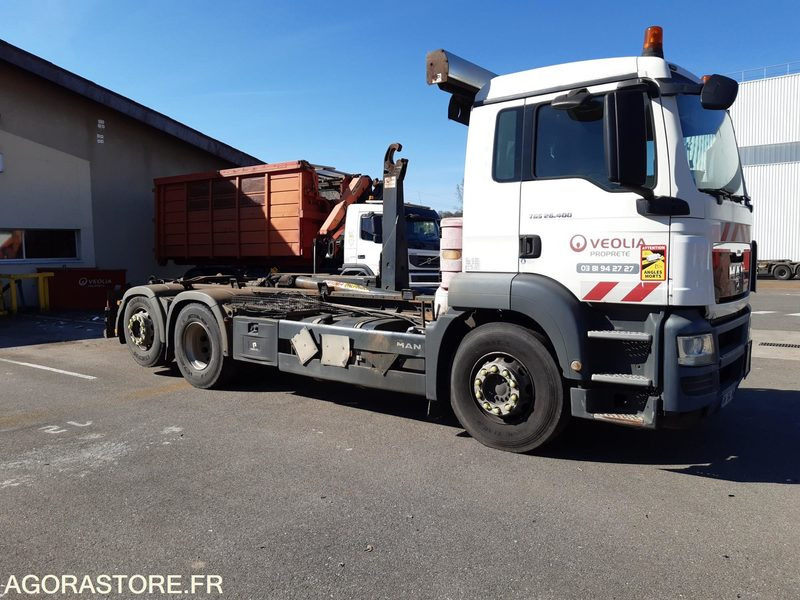 PORTEUR AMPLIROLL MAN TGS 26.400 (R51996) - BRAS GUIMA PALFINGER-2011-563 000 Km - Грузовик: фото 3 PORTEUR AMPLIROLL MAN TGS 26.400 (R51996) - BRAS GUIMA PALFINGER-2011-563 000 Km - Грузовик: фото 3