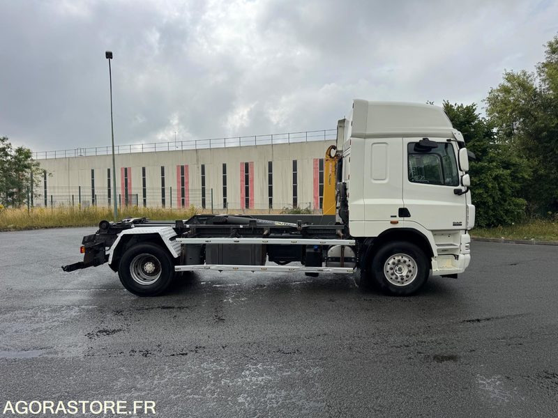 Грузовик Porteur DAF CF460 19T Ampliroll GUIMA - 2009 - 801000km: фото 7
