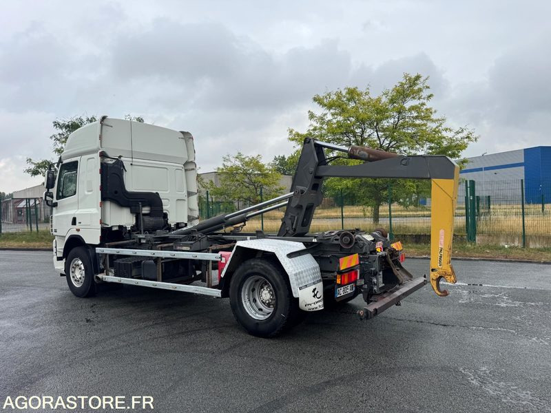 Грузовик Porteur DAF CF460 19T Ampliroll GUIMA - 2009 - 801000km: фото 16
