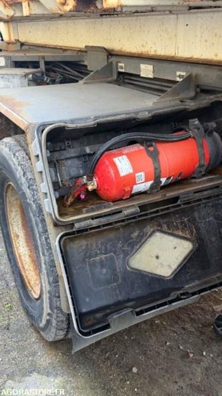 Грузовик RENAULT MIDLUM BEN/AMO AVEC SALEUSE: фото 8