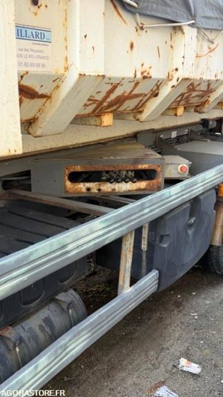 RENAULT MIDLUM BEN/AMO AVEC SALEUSE - Грузовик: фото 5 RENAULT MIDLUM BEN/AMO AVEC SALEUSE - Грузовик: фото 5