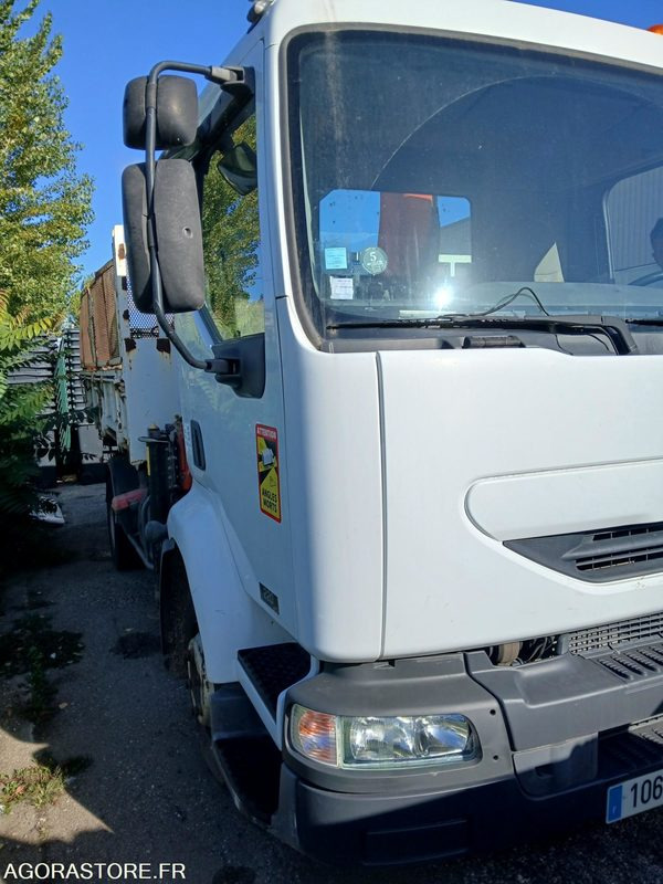 Renault Midlum benne 1063 YR 42 - Грузовик: фото 2 Renault Midlum benne 1063 YR 42 - Грузовик: фото 2