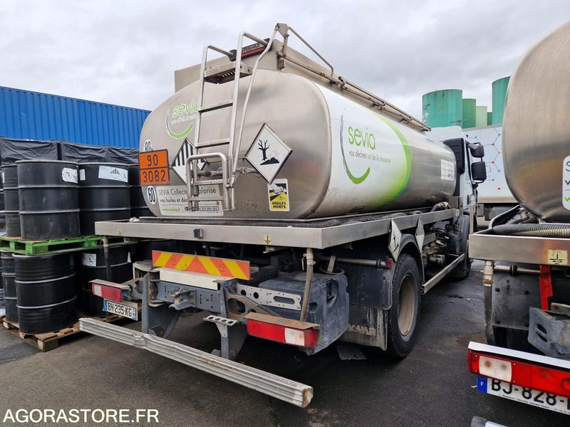 Renault Premium 19t citerne ADR - 2008 - 624431- BH235KG - export only - Грузовик: фото 3 Renault Premium 19t citerne ADR - 2008 - 624431- BH235KG - export only - Грузовик: фото 3