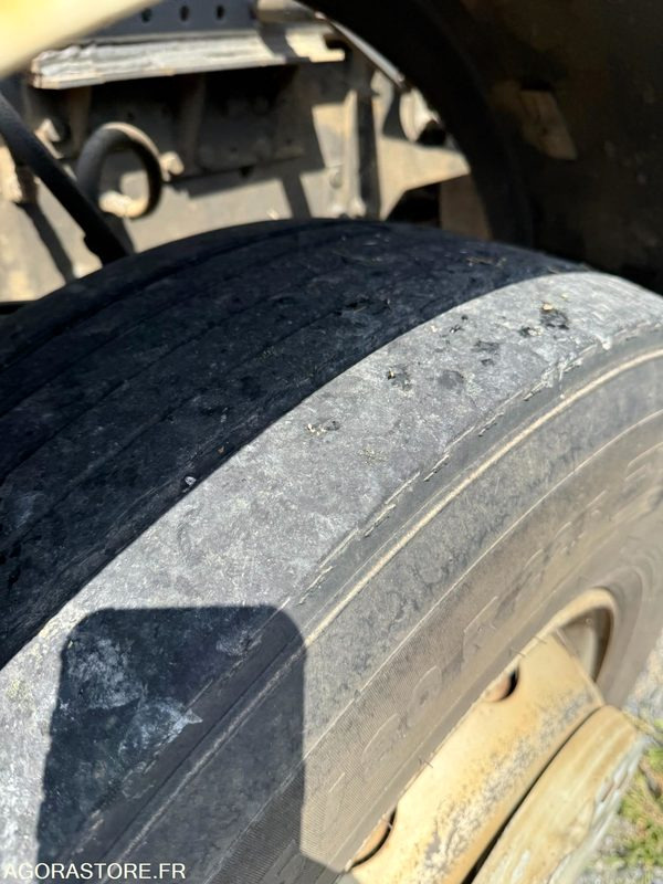 Грузовик VOLVO FM12 380 - 2004 - 636 982: фото 17