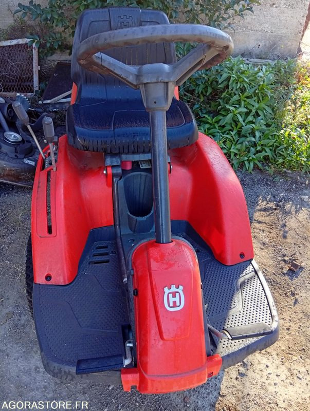 HUSQVARNA RIDER R112C5 - Газонокосилка: фото 5 HUSQVARNA RIDER R112C5 - Газонокосилка: фото 5