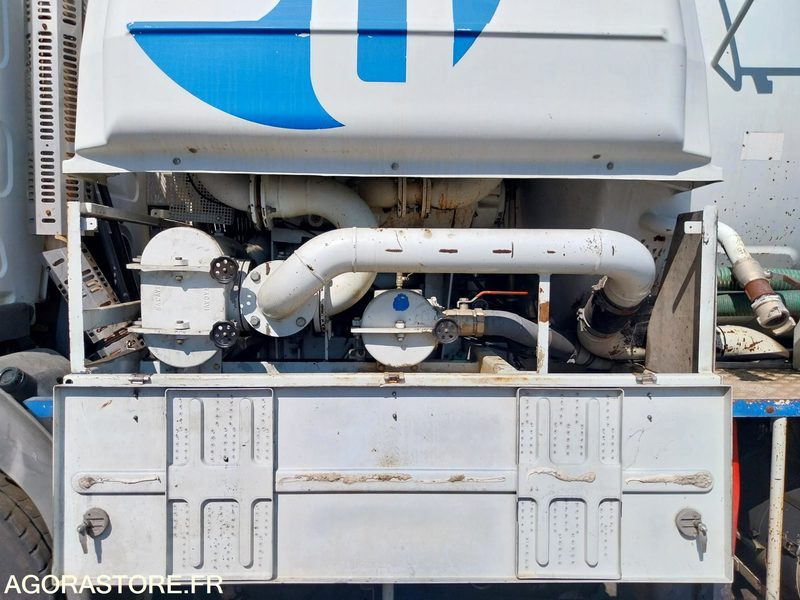 HYDROCUREUR 26T HUWER/RENAULT 496ADT34 (vente uniquement export) - Ассенизатор: фото 5 HYDROCUREUR 26T HUWER/RENAULT 496ADT34 (vente uniquement export) - Ассенизатор: фото 5