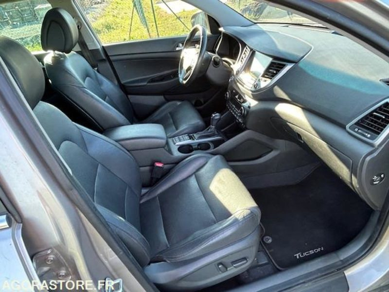 HYUNDAI TUCSON III 1.7 CRDI 141 CH EXECUTIVE 2WD DCT-7 - 2016 - 141 950 kms - Внедорожник: фото 5 HYUNDAI TUCSON III 1.7 CRDI 141 CH EXECUTIVE 2WD DCT-7 - 2016 - 141 950 kms - Внедорожник: фото 5
