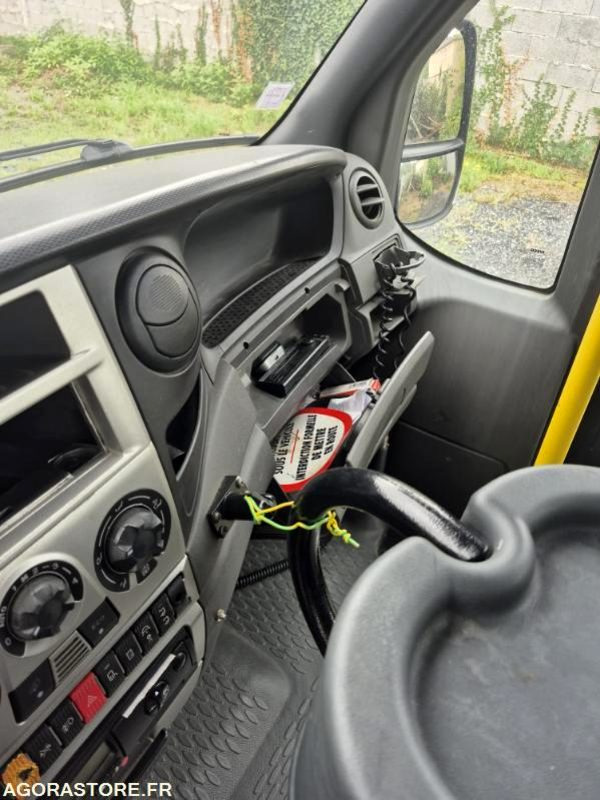 IVECO BUS DAILY N°112039 - Микроавтобус, Пассажирский фургон: фото 3 IVECO BUS DAILY N°112039 - Микроавтобус, Пассажирский фургон: фото 3