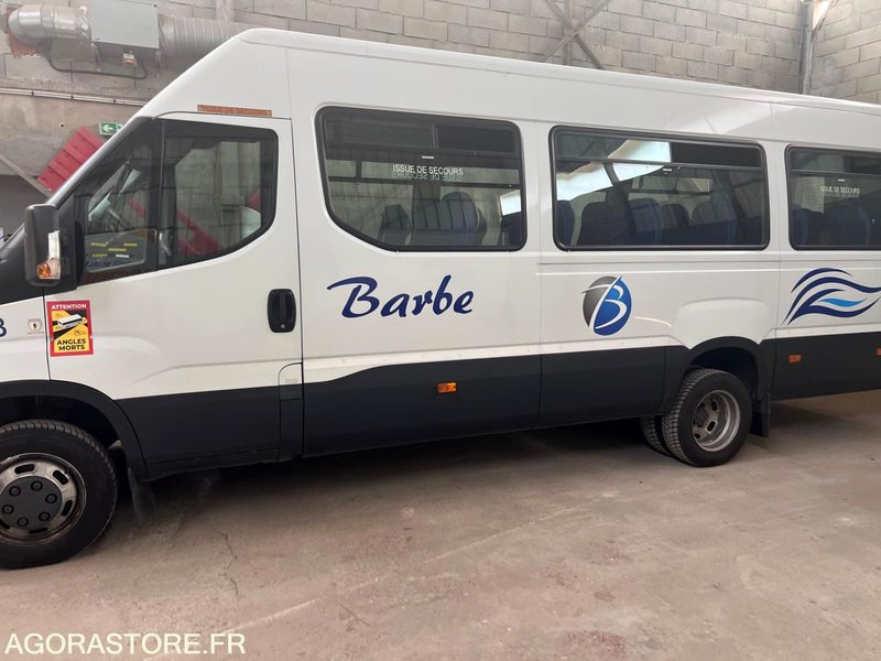 Iveco daily 08/2016 22 +1 places 240 000 kms - Школьный автобус: фото 2 Iveco daily 08/2016 22 +1 places 240 000 kms - Школьный автобус: фото 2