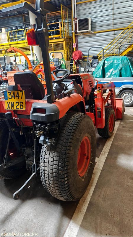 KUBOTA STV36 - 3447XM26 - Трактор: фото 4 KUBOTA STV36 - 3447XM26 - Трактор: фото 4
