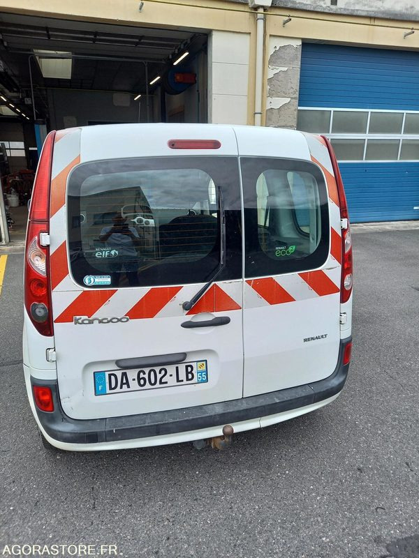 RENAULT KANGOO 5 places - Коммерческий автомобиль: фото 4 RENAULT KANGOO 5 places - Коммерческий автомобиль: фото 4