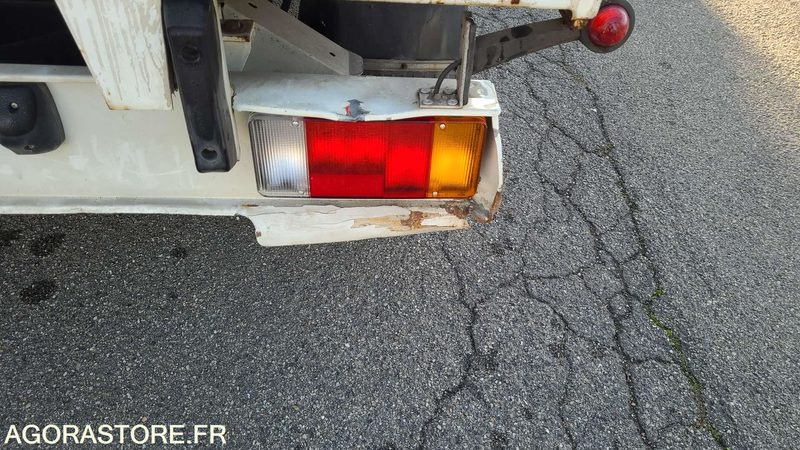 Renault Master - 2006 - 43287kms - 196ARM67 - Коммерческий автомобиль: фото 4 Renault Master - 2006 - 43287kms - 196ARM67 - Коммерческий автомобиль: фото 4