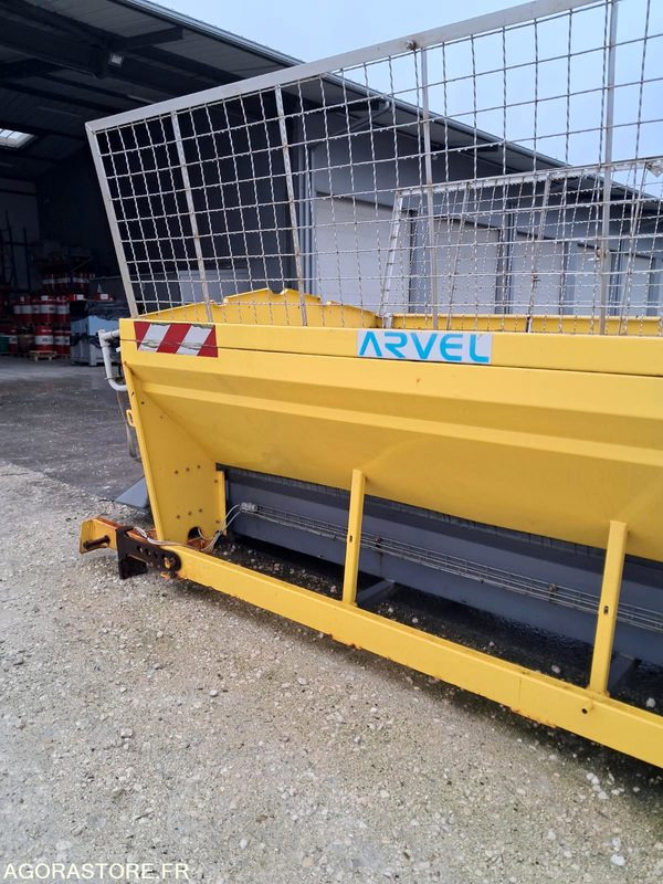 Saleuse - Коммунальная/ Специальная техника: фото 1 Saleuse - Коммунальная/ Специальная техника: фото 1