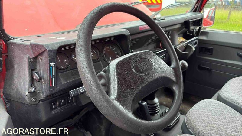 LAND ROVER DÉFENDER 110 - 67 933 Kms - 1999 - 8419 WM 74 - Внедорожник: фото 5 LAND ROVER DÉFENDER 110 - 67 933 Kms - 1999 - 8419 WM 74 - Внедорожник: фото 5
