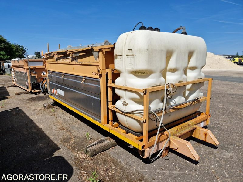 Lot de 4 saleuse Acometis 6 mètres cubes pour pièces - Разбрасыватель песка/ Соли: фото 4 Lot de 4 saleuse Acometis 6 mètres cubes pour pièces - Разбрасыватель песка/ Соли: фото 4