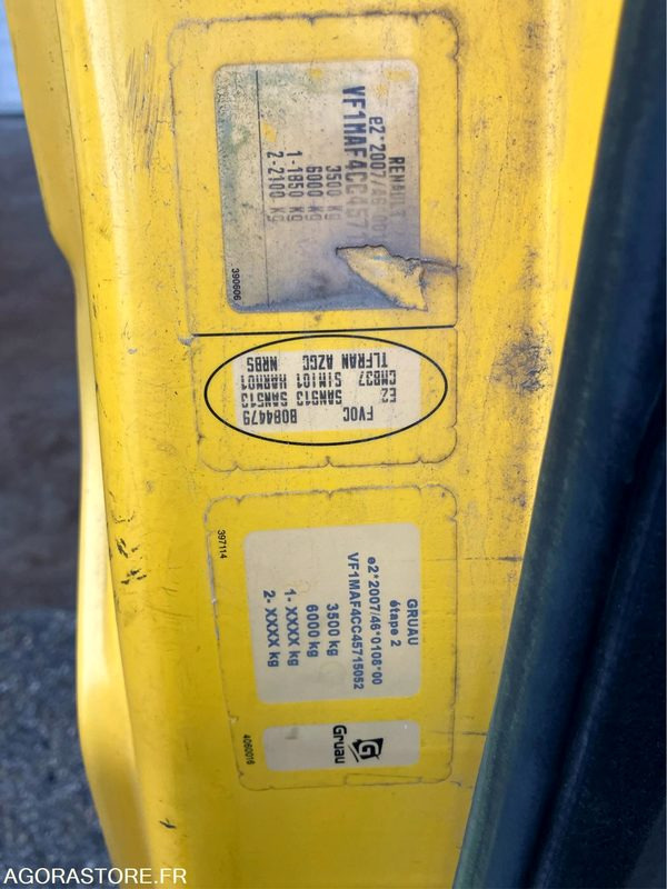 MASTER L2H2 3T5 DCI 125 - 2011 / 237983 KM(P1509060) - Цельнометаллический фургон: фото 4 MASTER L2H2 3T5 DCI 125 - 2011 / 237983 KM(P1509060) - Цельнометаллический фургон: фото 4