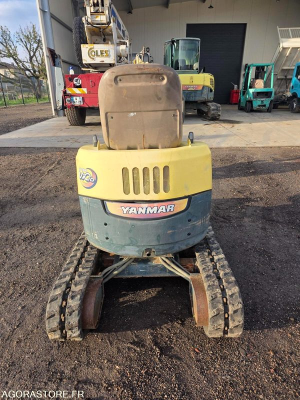 MINI-PELLE YANMAR VIO 10 - 2004 - 1952 HEURES - Мини-экскаватор: фото 3 MINI-PELLE YANMAR VIO 10 - 2004 - 1952 HEURES - Мини-экскаватор: фото 3