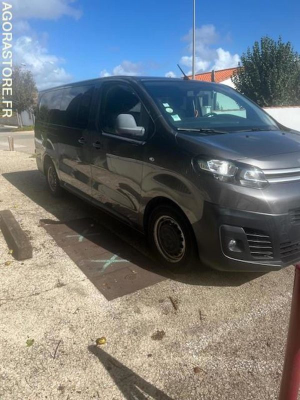 MINIBUS CITROEN JUMPY SPACETOURER 1.5L BHDI - 4 portes - 2019 - 182 000km - Микроавтобус, Пассажирский фургон: фото 1 MINIBUS CITROEN JUMPY SPACETOURER 1.5L BHDI - 4 portes - 2019 - 182 000km - Микроавтобус, Пассажирский фургон: фото 1