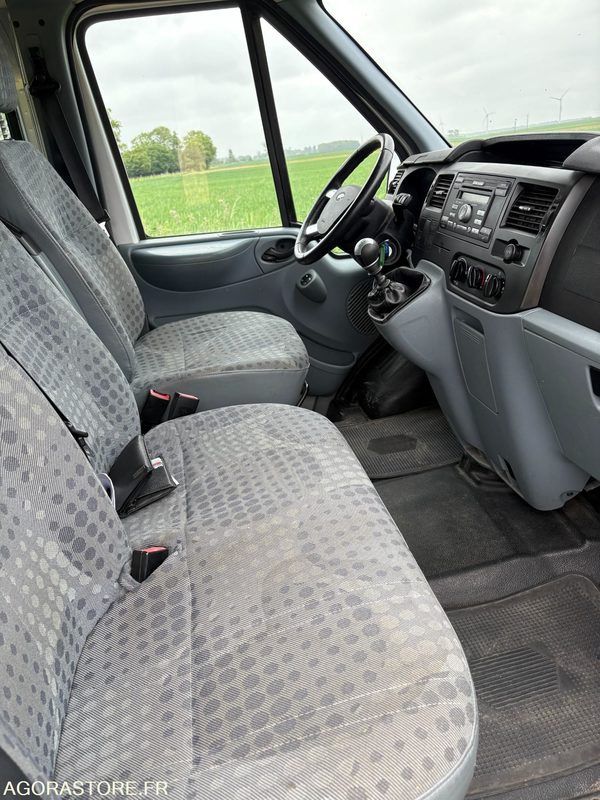 MINIBUS FORD TRANSIT Moteur neuf - Микроавтобус, Пассажирский фургон: фото 4 MINIBUS FORD TRANSIT Moteur neuf - Микроавтобус, Пассажирский фургон: фото 4