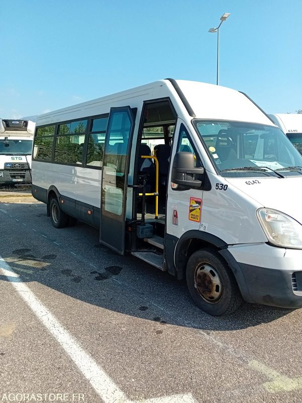 MINICARS IVECO DAILY N°12446 MEC 2011 131000KM BZ-530-NV - Микроавтобус, Пассажирский фургон: фото 4 MINICARS IVECO DAILY N°12446 MEC 2011 131000KM BZ-530-NV - Микроавтобус, Пассажирский фургон: фото 4