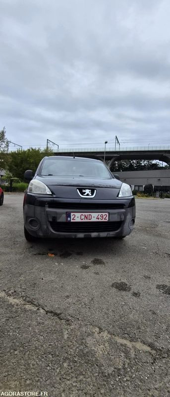 Monospace Peugeot Partner - 2012 - 296 080km - Легковой автомобиль: фото 2 Monospace Peugeot Partner - 2012 - 296 080km - Легковой автомобиль: фото 2